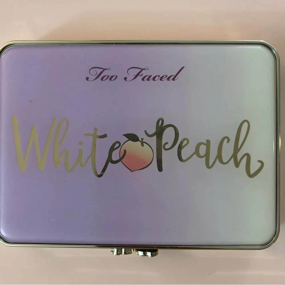 Too Faced White Peach Eyeshadow Palette with Cream and Gold